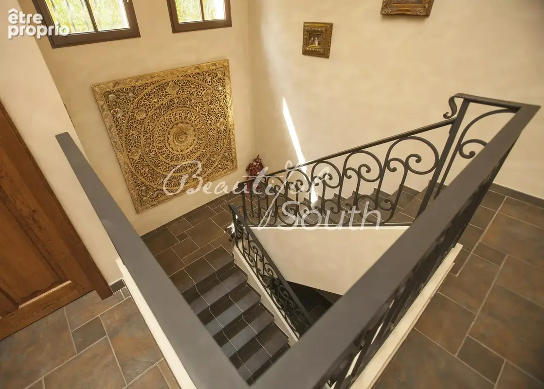 Villa d’exception aux vues panoramiques, jardin et piscine – prades - photo 10