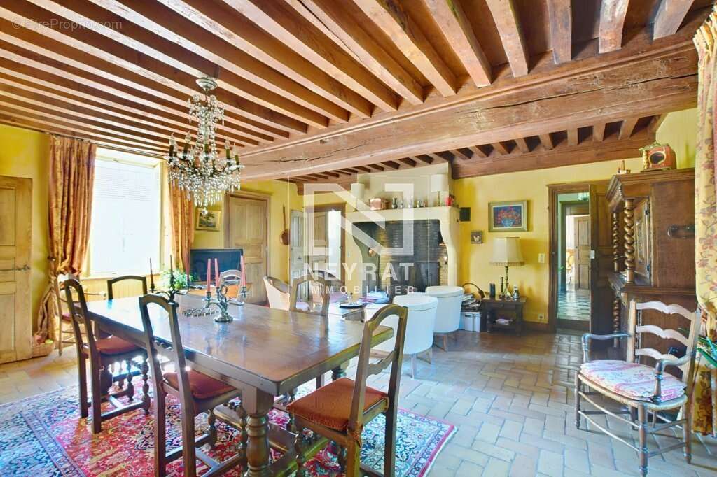 Maison à MERCUREY