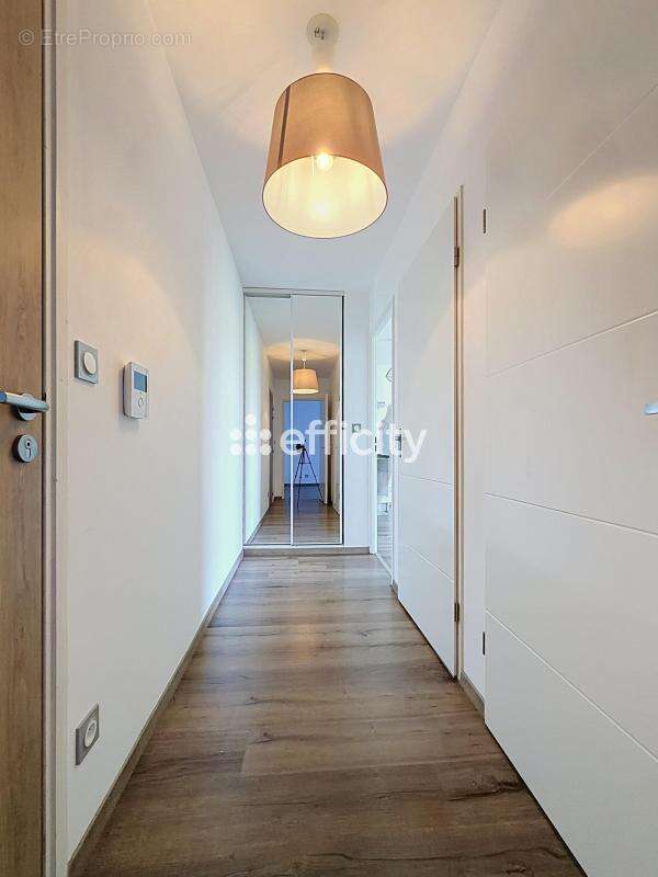 Appartement à WAMBRECHIES