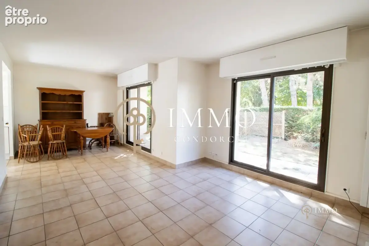 Appartement 4 pièces 74 m² à vendre à Antony (92160) - photo 2