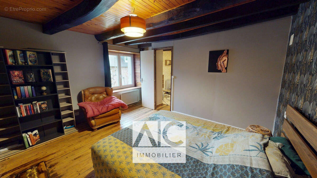 Maison à CHATELAUDREN