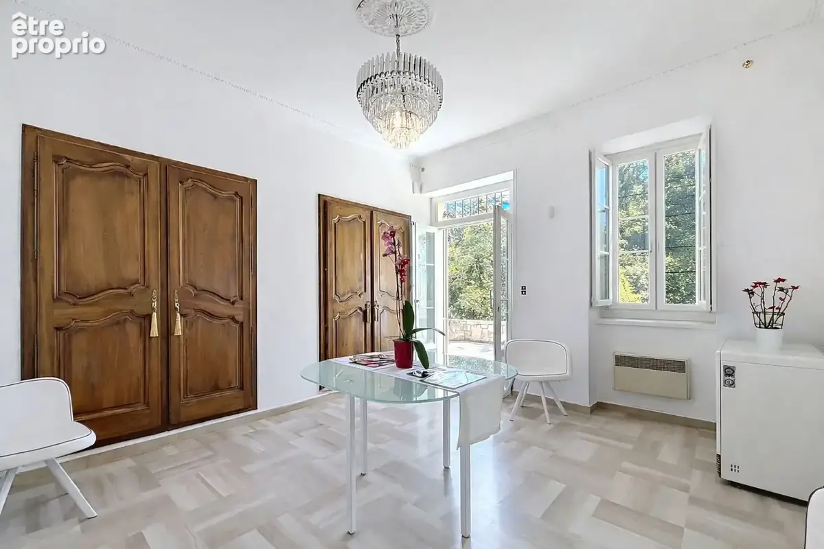 Maison 7 pièces 300 m² à vendre à Marseille-12e (13012) - photo 6