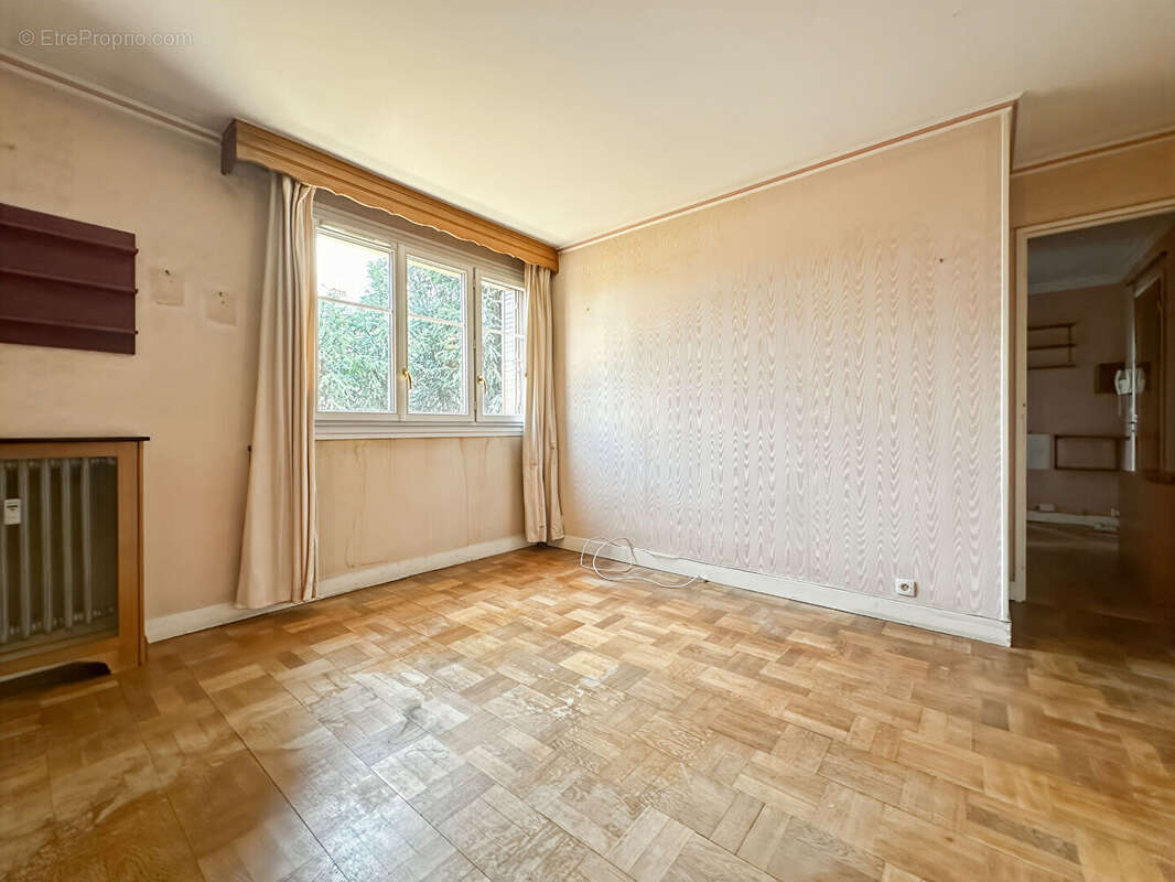 Appartement à ROSNY-SOUS-BOIS