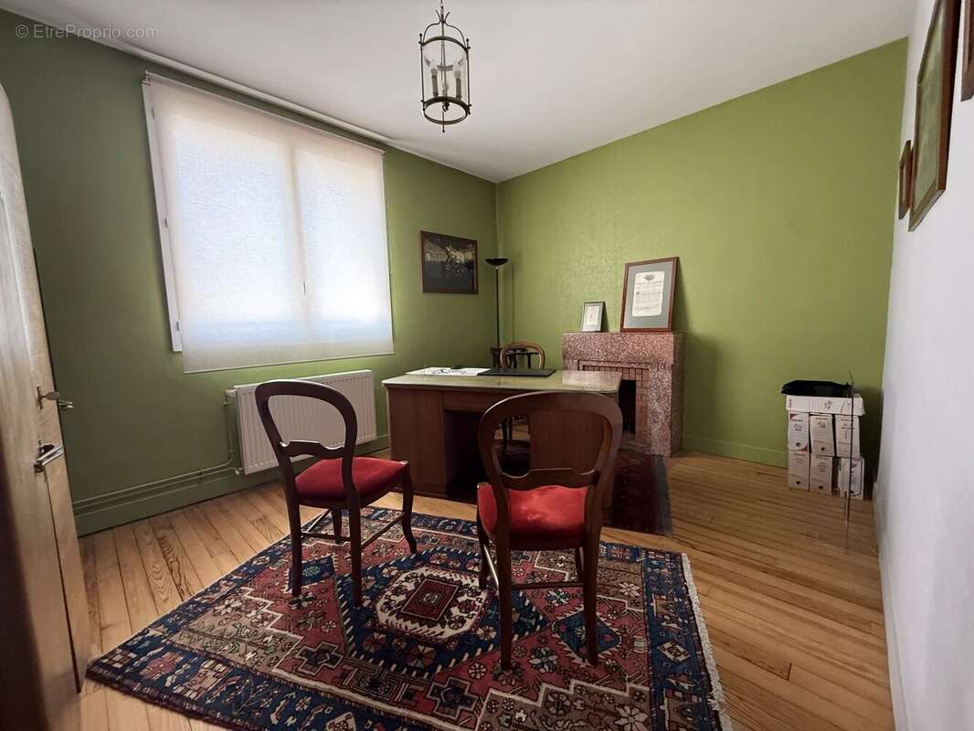 Grande maison unique de 179m² - photo 8
