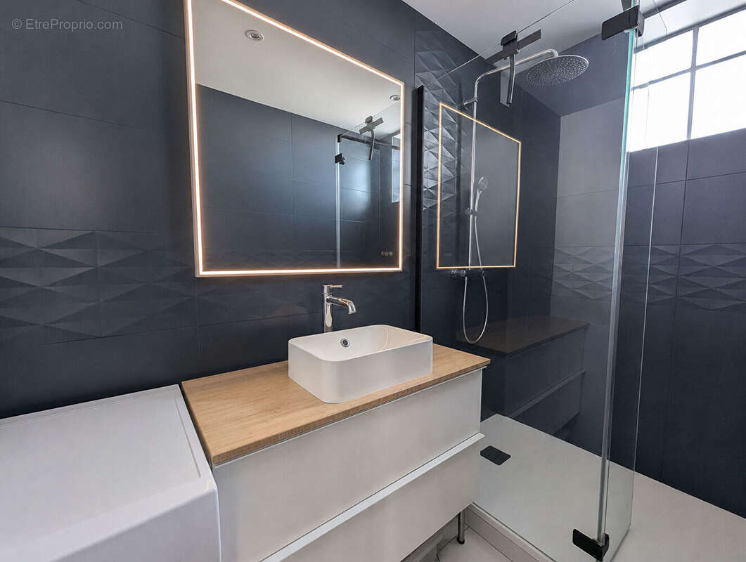 Appartement à FONTENAY-SOUS-BOIS