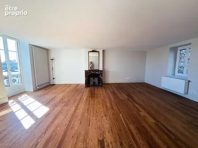 A vendre bel appartement annees 1900 bord de loire roanne 42300 - photo 3