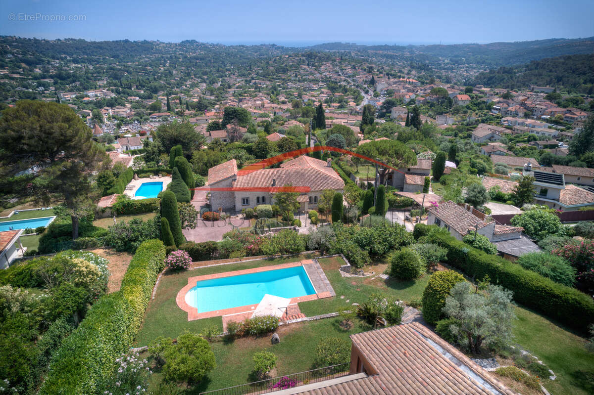 Maison à LA COLLE-SUR-LOUP