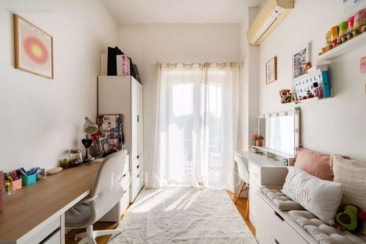 Maison à VENTABREN