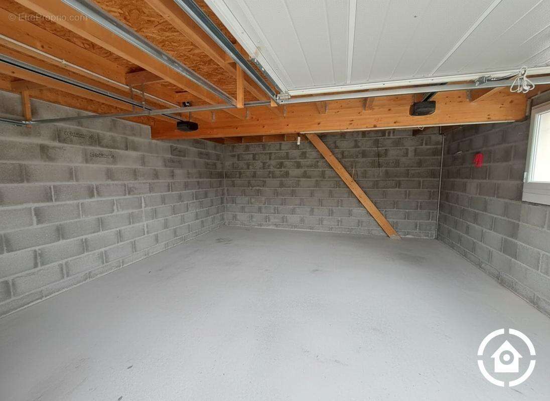 Maison plain-pied - 3 chambres - jardin clos & double garage - v - photo 16