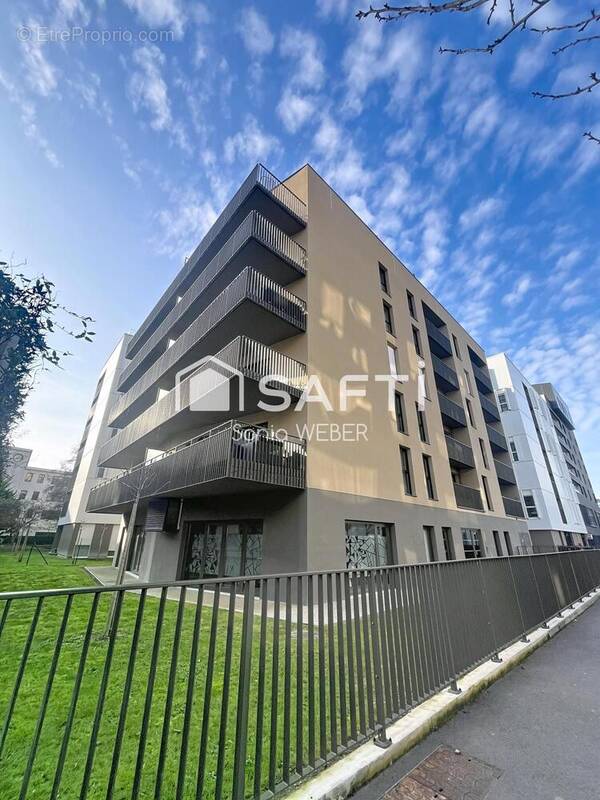 Photo 1 - Appartement à REIMS