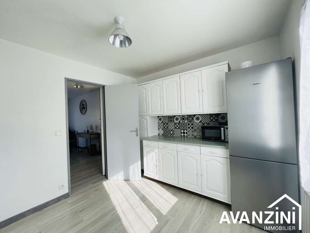 Maison à CRECY-LA-CHAPELLE