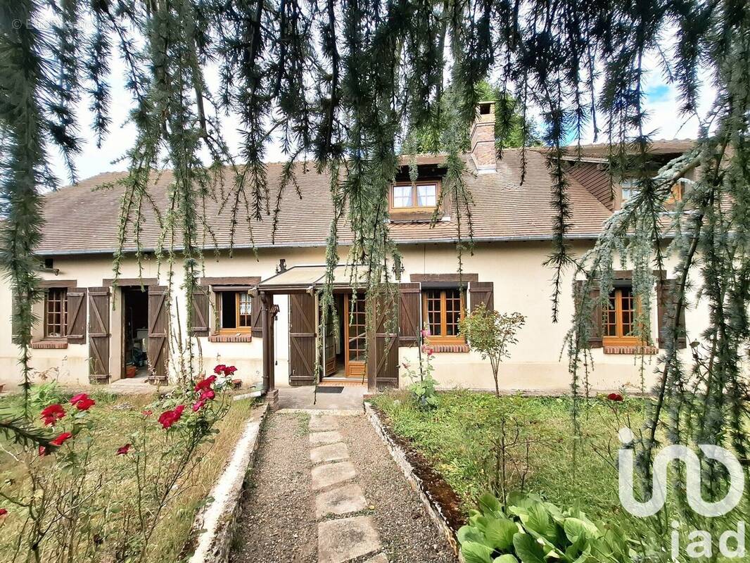 Photo 1 - Maison à BRETEUIL