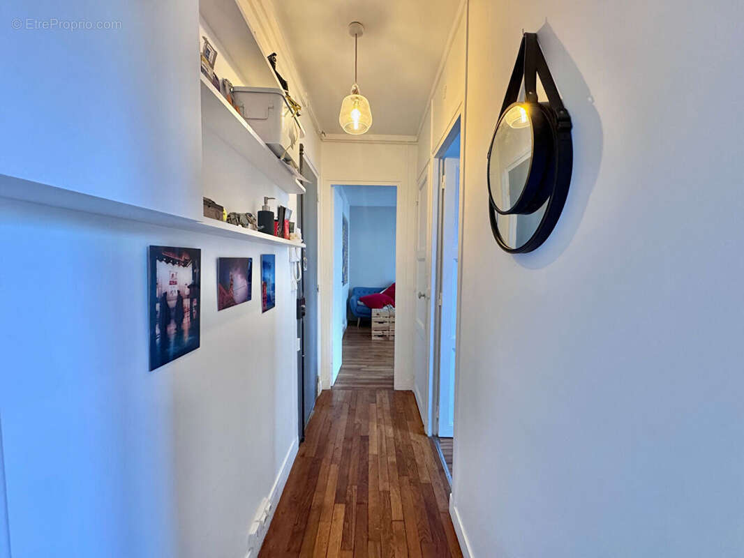 Appartement à PARIS-11E