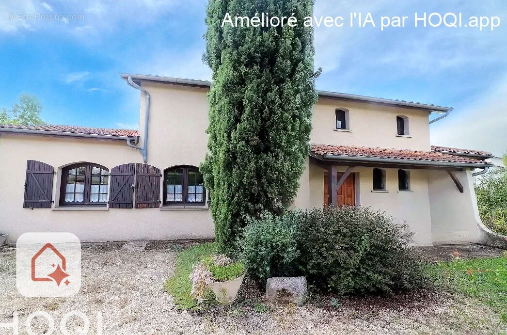 Maison à SALAISE-SUR-SANNE