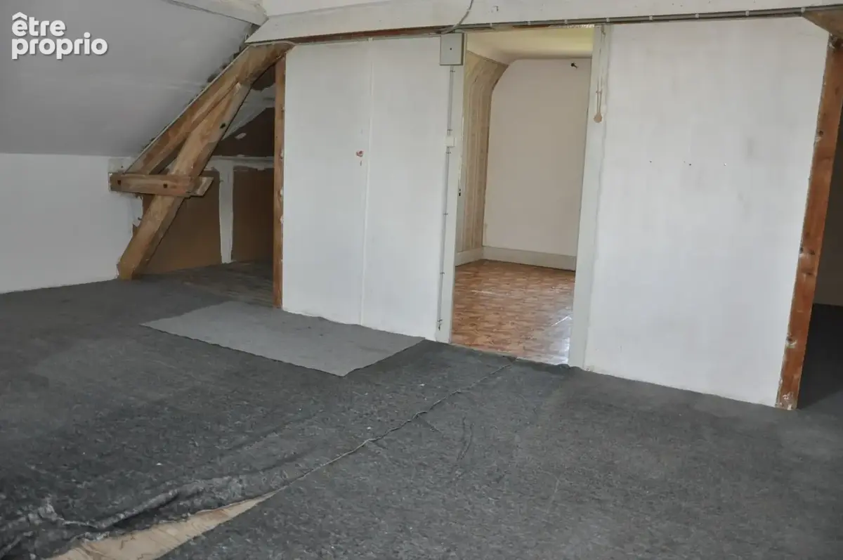 Belle maison des années 30, proche des commodités, terrain de 2120 m2 - photo 9