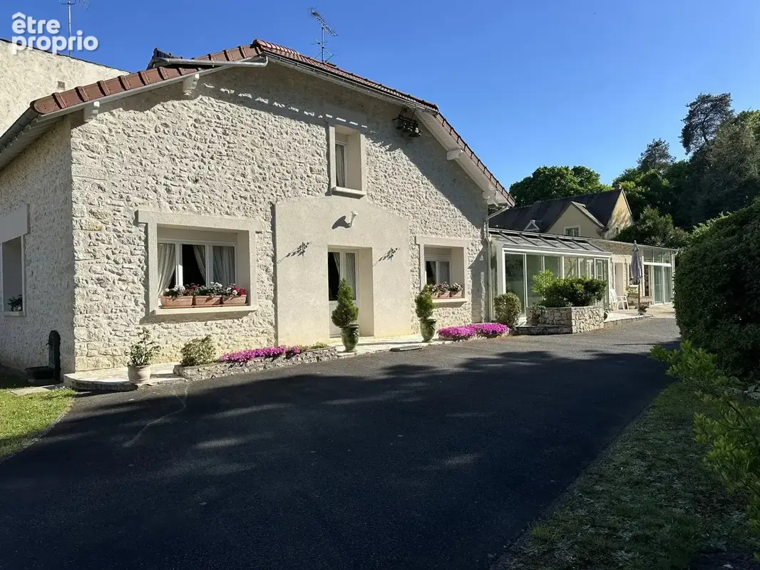 Maison à MORET-SUR-LOING
