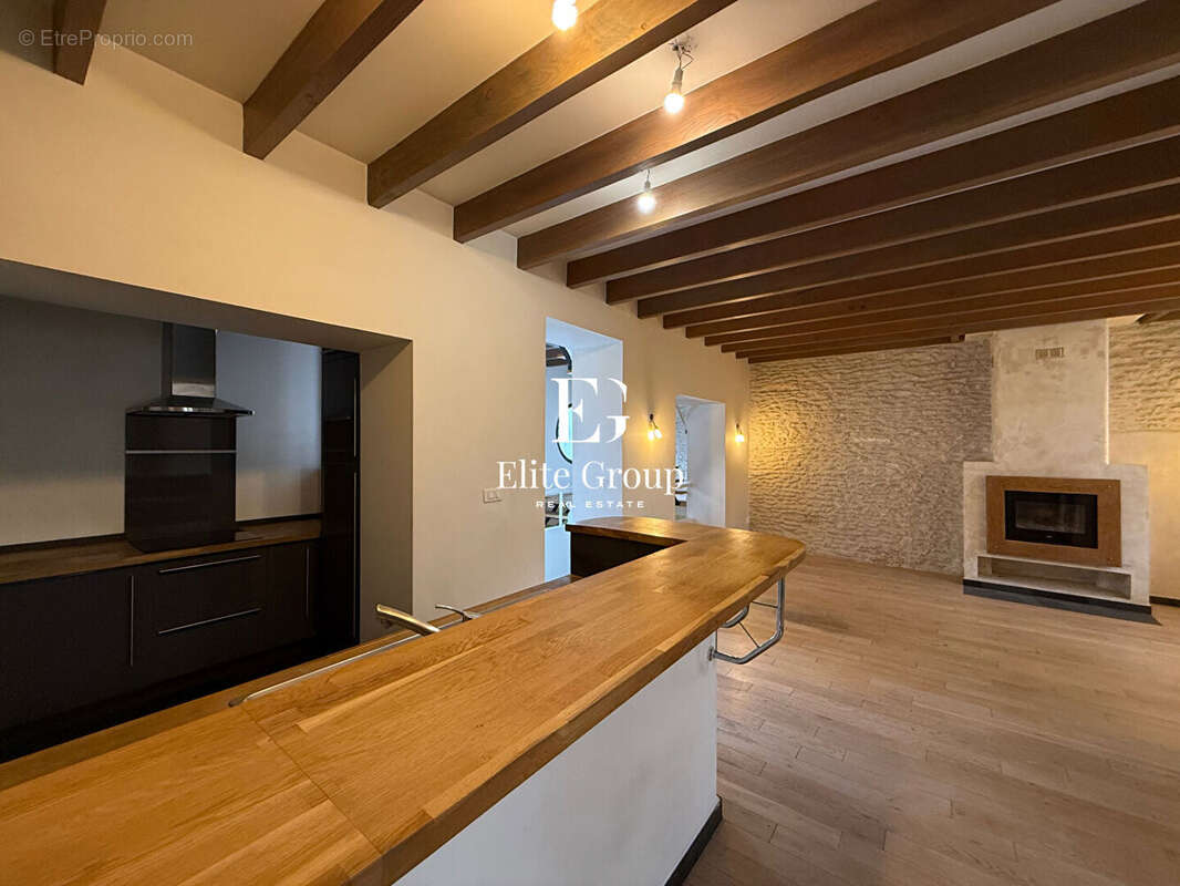 Maison à COGNAC