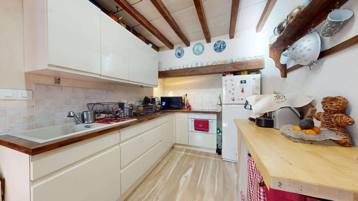 Maison à LA MOTTE-SAINT-MARTIN