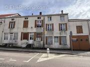 Appartement à NEUILLY-L'EVEQUE
