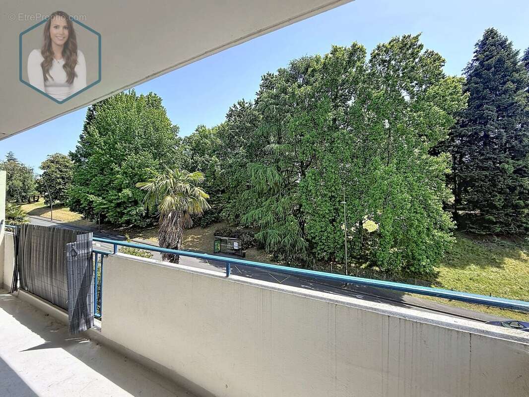 Appartement 77 m² à Billere  - photo 3