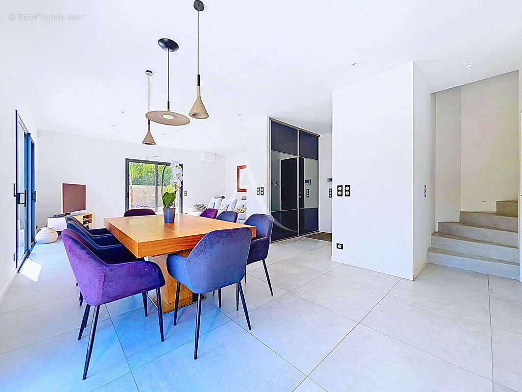 Exclusivite : mougins limite le guillet / maison neuve avec piscine et un terrain de 1217m² - photo 5