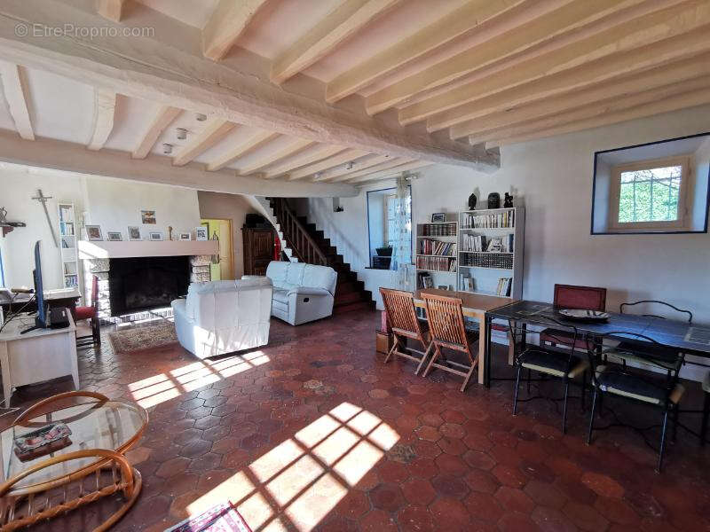 Maison à EPERNON