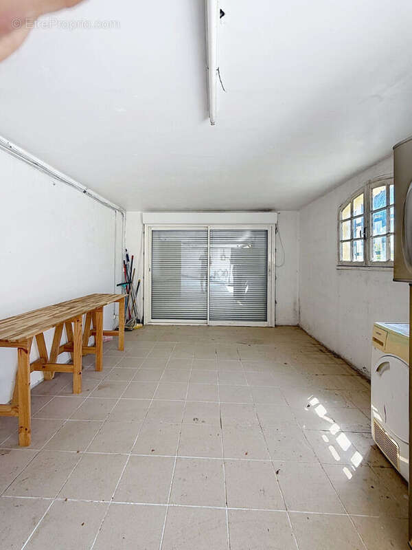 Maison Les Angles 6 pièce(s) 150 m2 avec piscine - photo 17