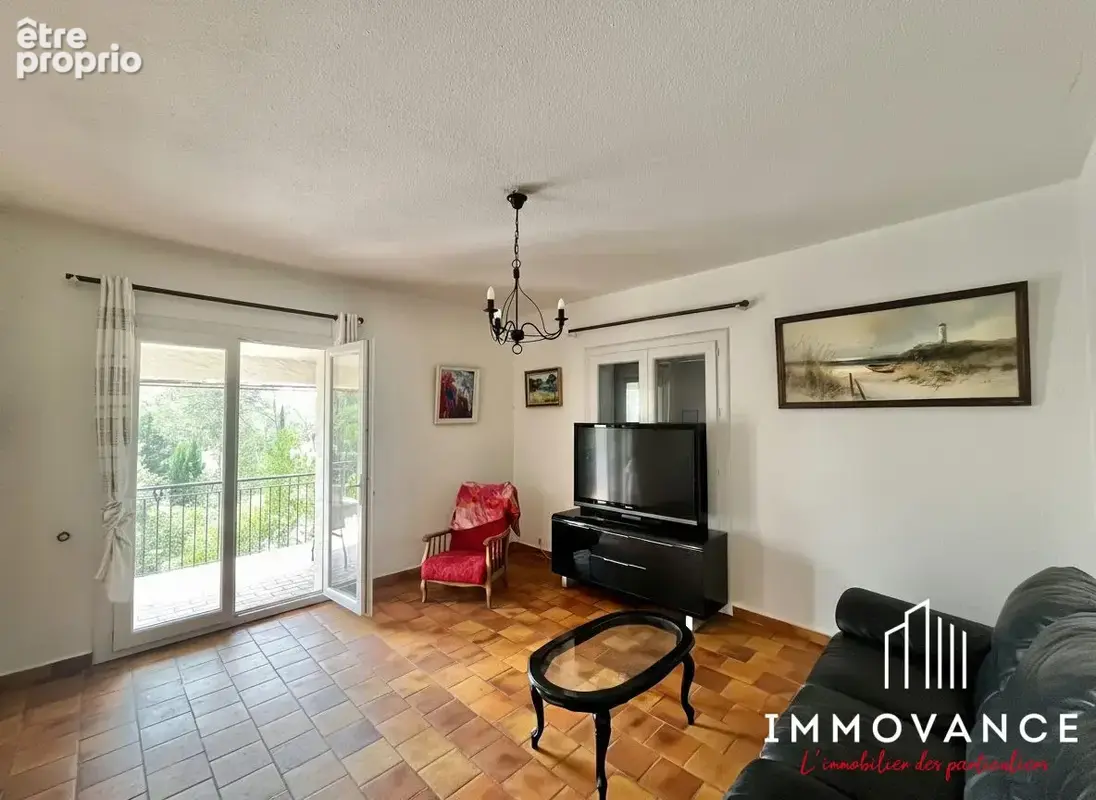 Maison 7 pièces 193 m² à vendre à Saint-Clement-De-Riviere (34980) - photo 6