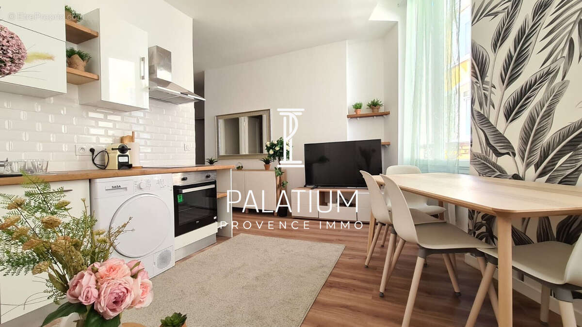 Appartement à MARSEILLE-1E