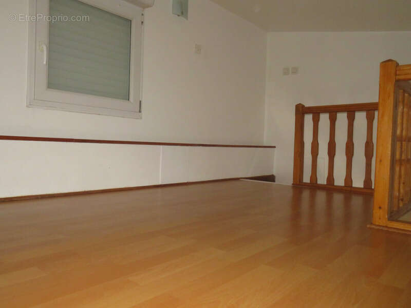 Appartement à LE CHAFFAUT-SAINT-JURSON