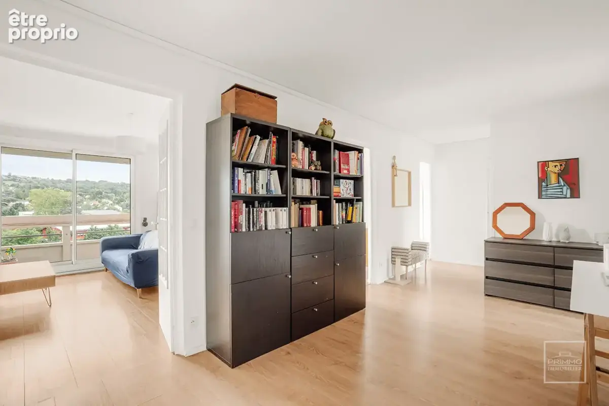 Neuville sur saone, t4, 93 m², balcon 11m², stationnement - photo 5