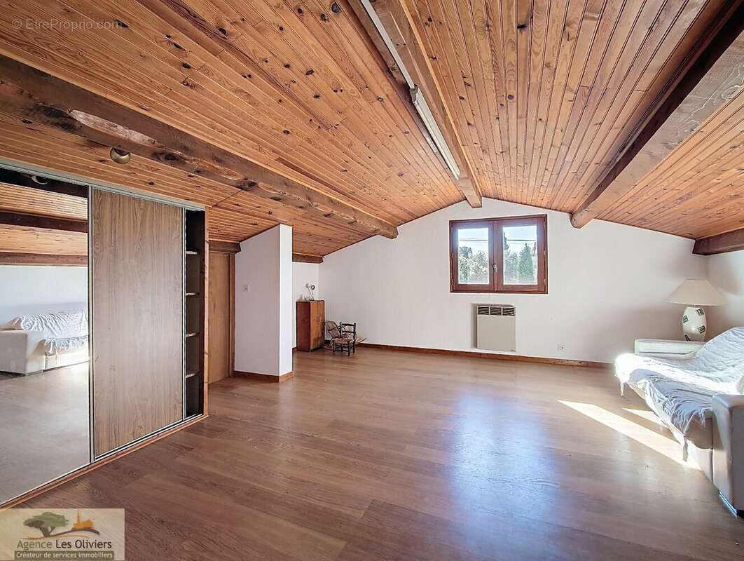 Maison à SAINT-GEORGES-D'ORQUES