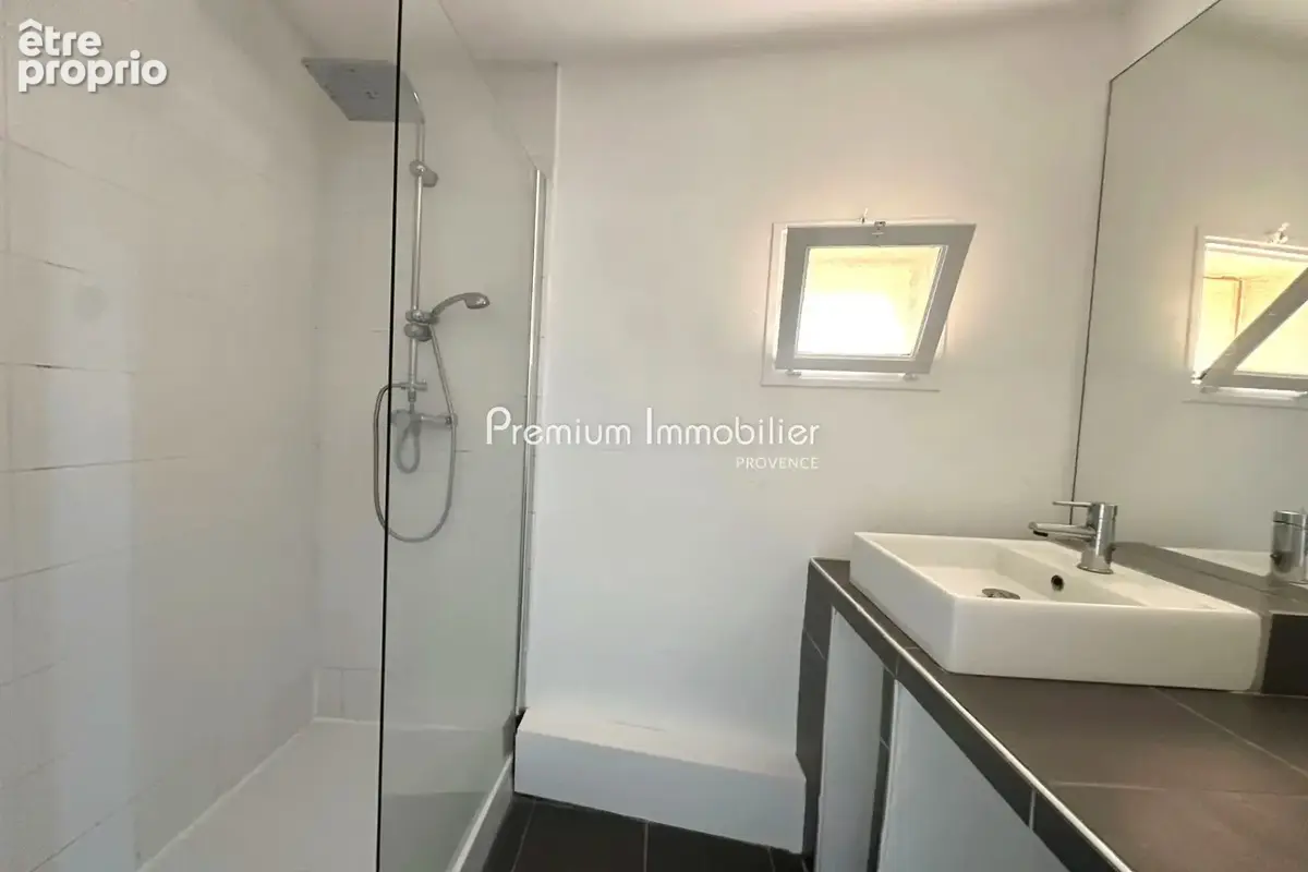 Appartement 2 pièces 41 m² à vendre à Le Puy-Sainte-Reparade (13610) - photo 5