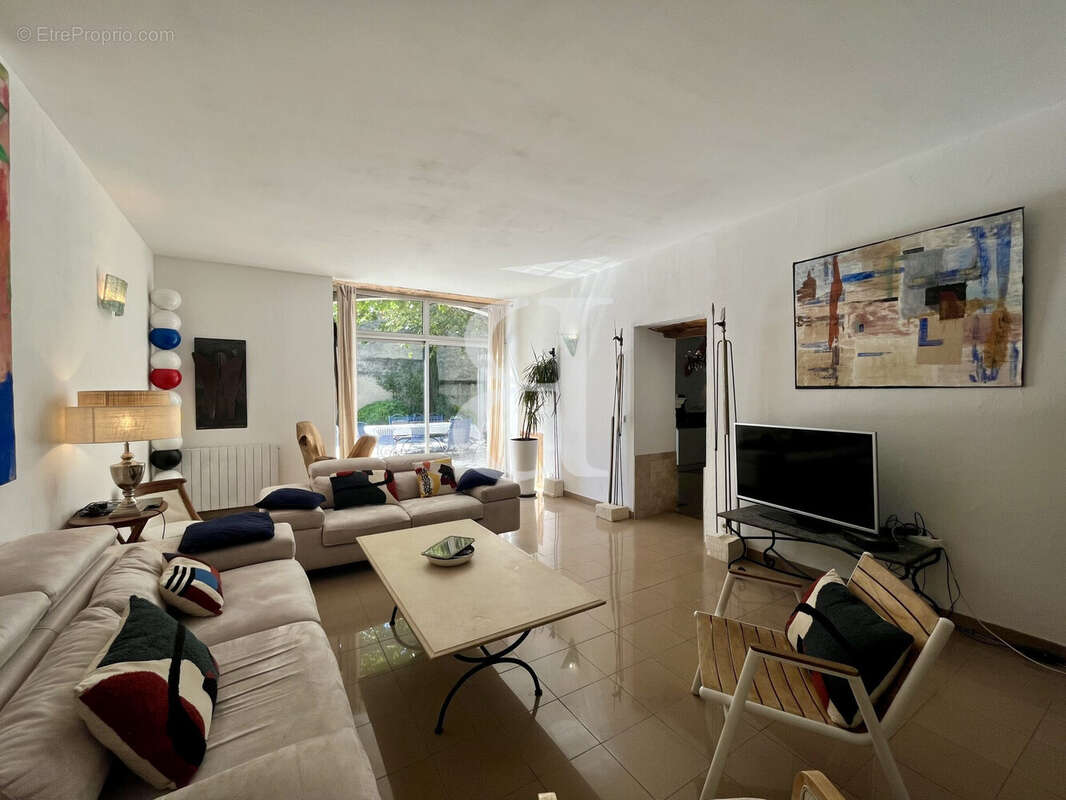 Maison à NOVES