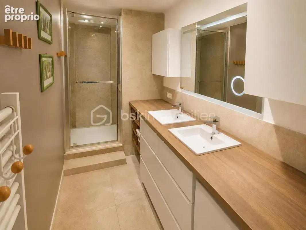 NÉOULES – Propriété de caractère d'environ 240 m² – Famille, patrimoine & revenus – Terrain de 2 600 m² avec piscine - photo 16