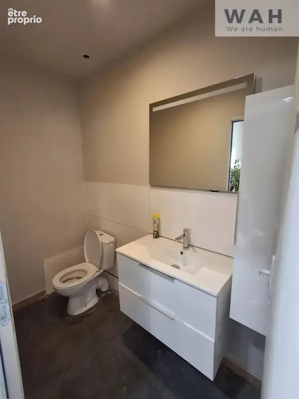 Local commercial - 240m2 - Sauve - photo 14