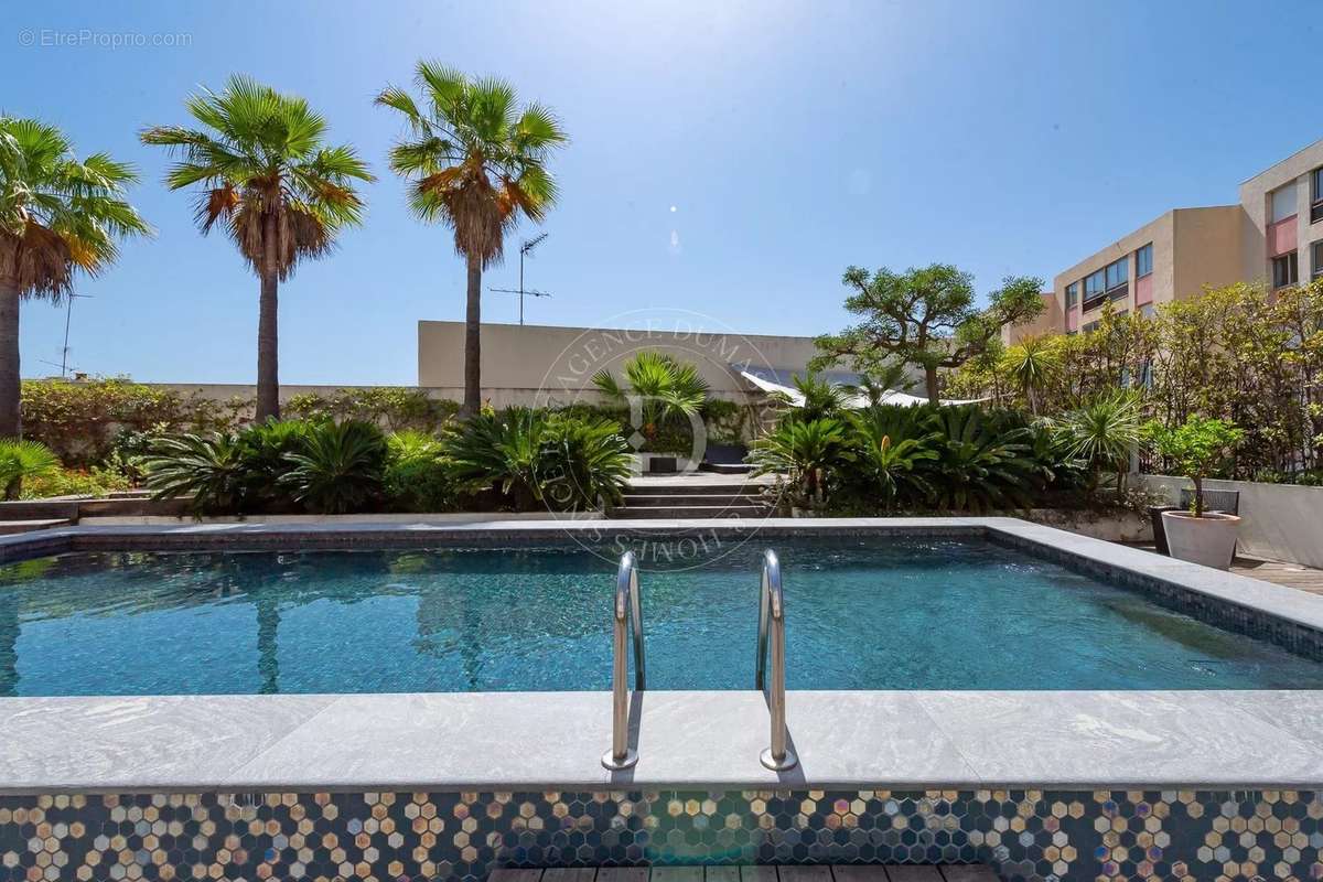 Appartement à BEAULIEU-SUR-MER