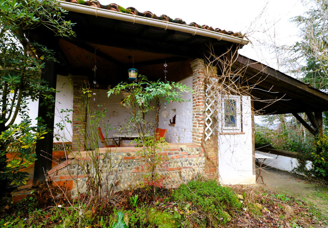 Maison à LOMBEZ