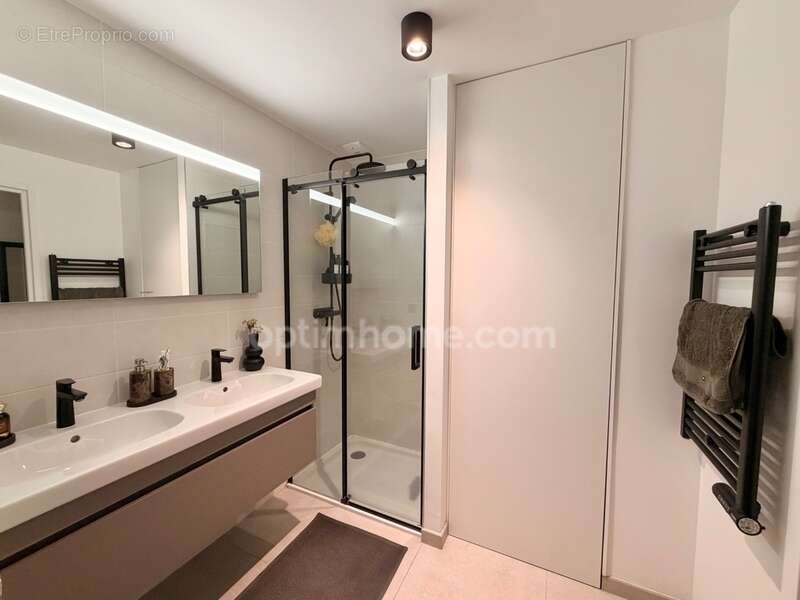 Appartement à ARGONAY