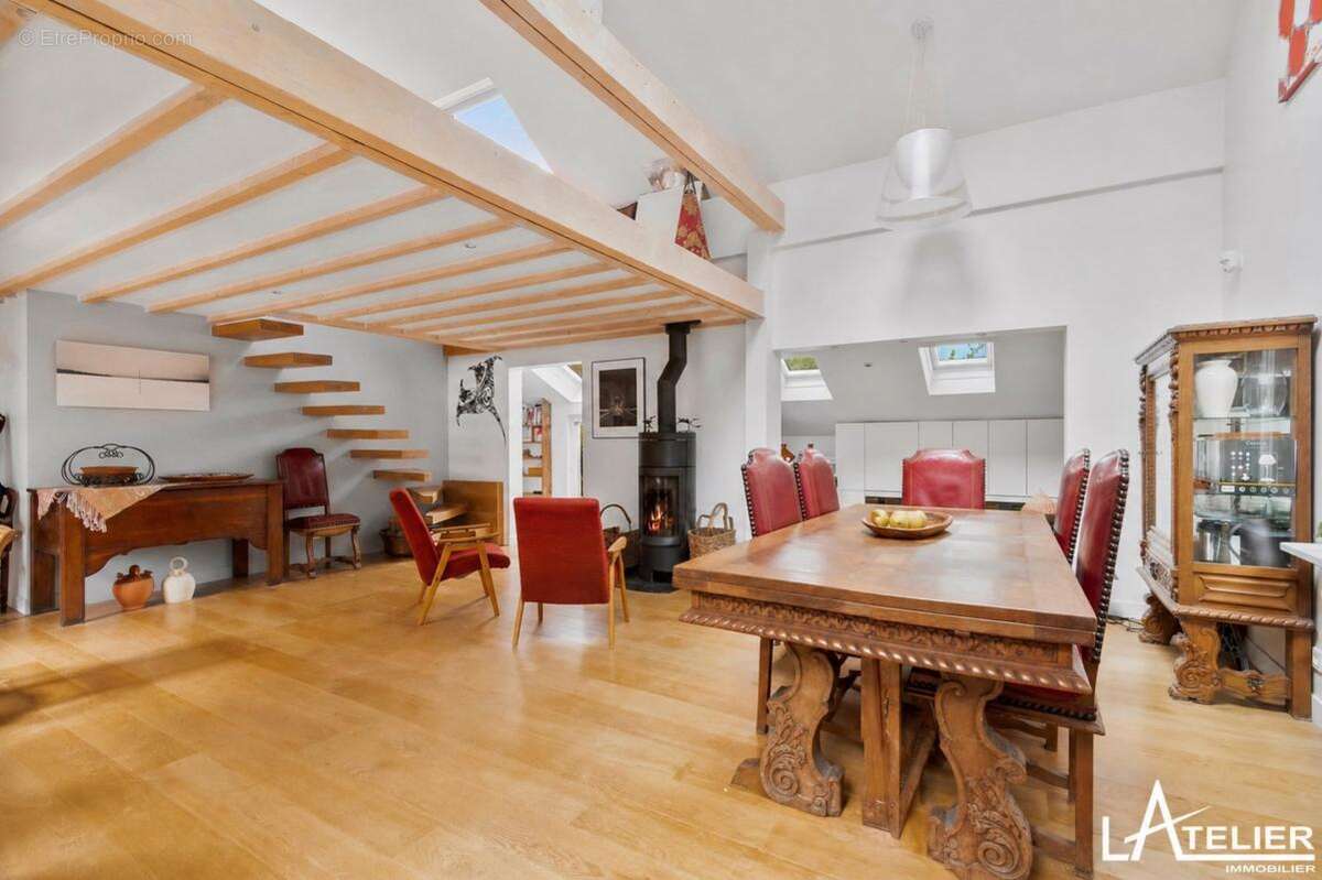 Maison à MAREIL-MARLY