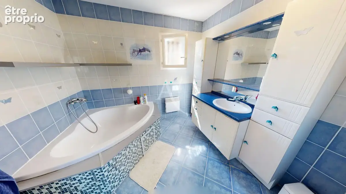 Proche de CARCASSONNE, Maison de plain pied, Dépendance et piscine. - photo 10