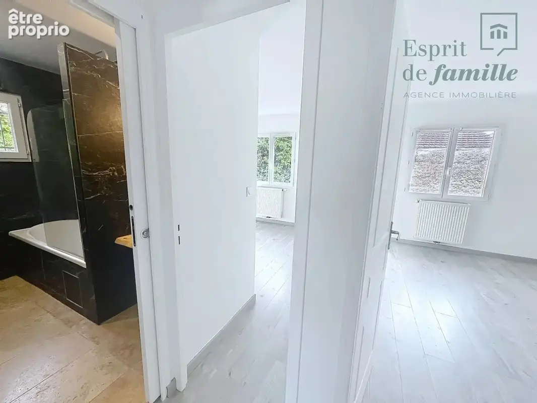 Meyzieu, agréable maison familiale, 4 chambres, jardin, garage - photo 6