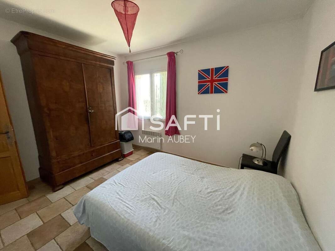 Maison 124 m² à Saint-Laurent-La-Vernede  - photo 6