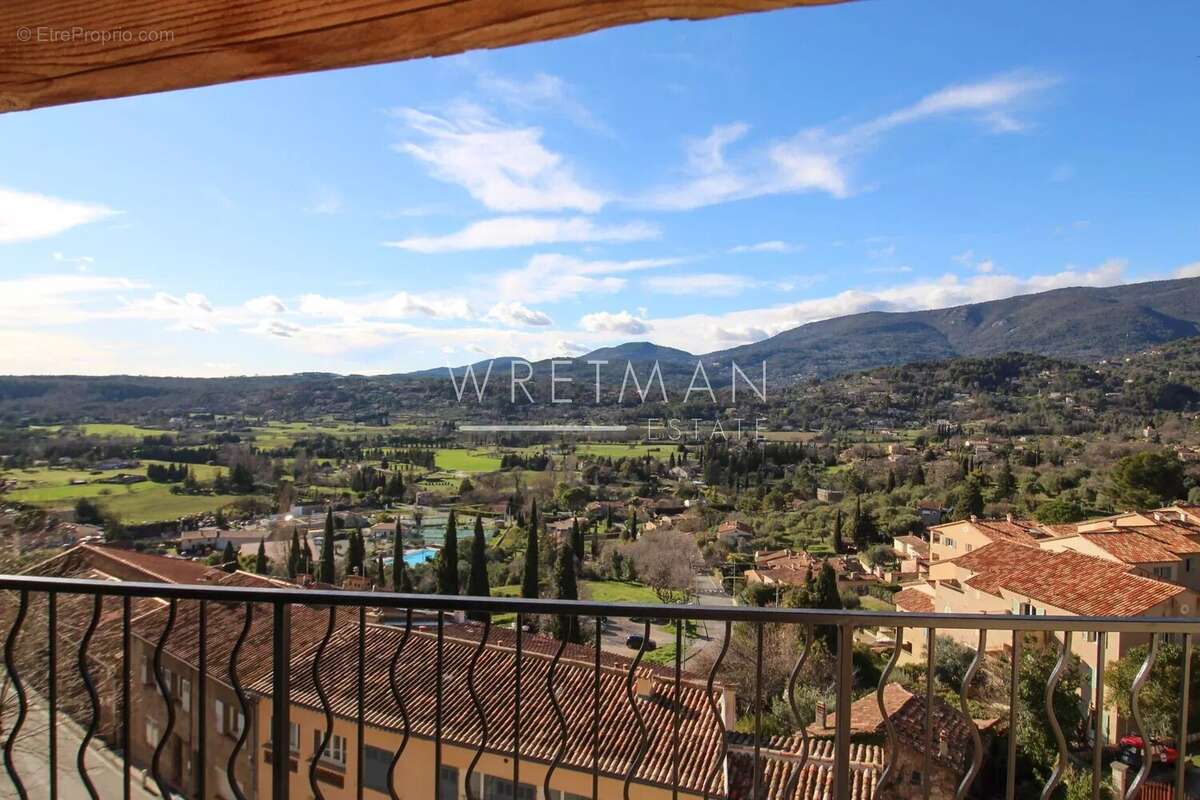 Appartement à FAYENCE