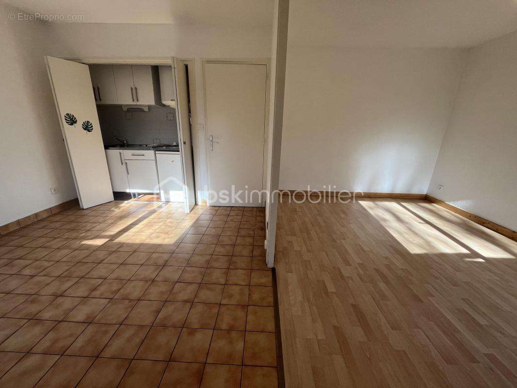 Appartement à MEYLAN