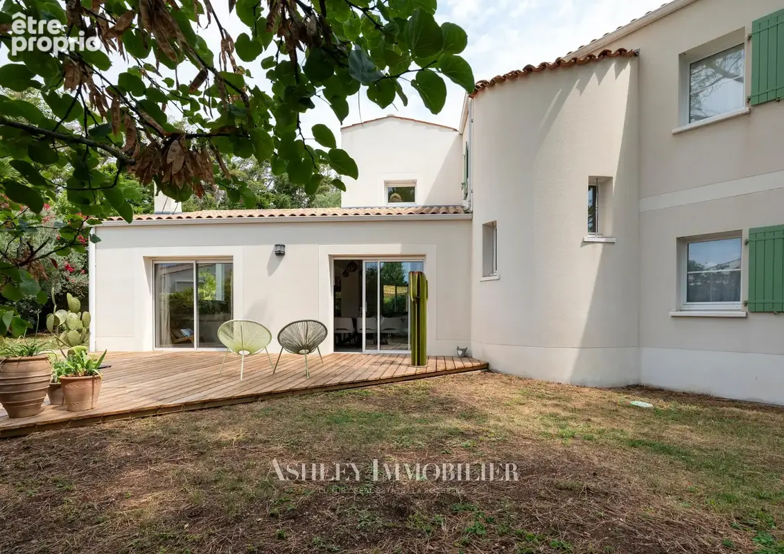 À vendre - magnifique maison familiale de 5 chambres - puilboreau - 10 min la rochelle - photo 2