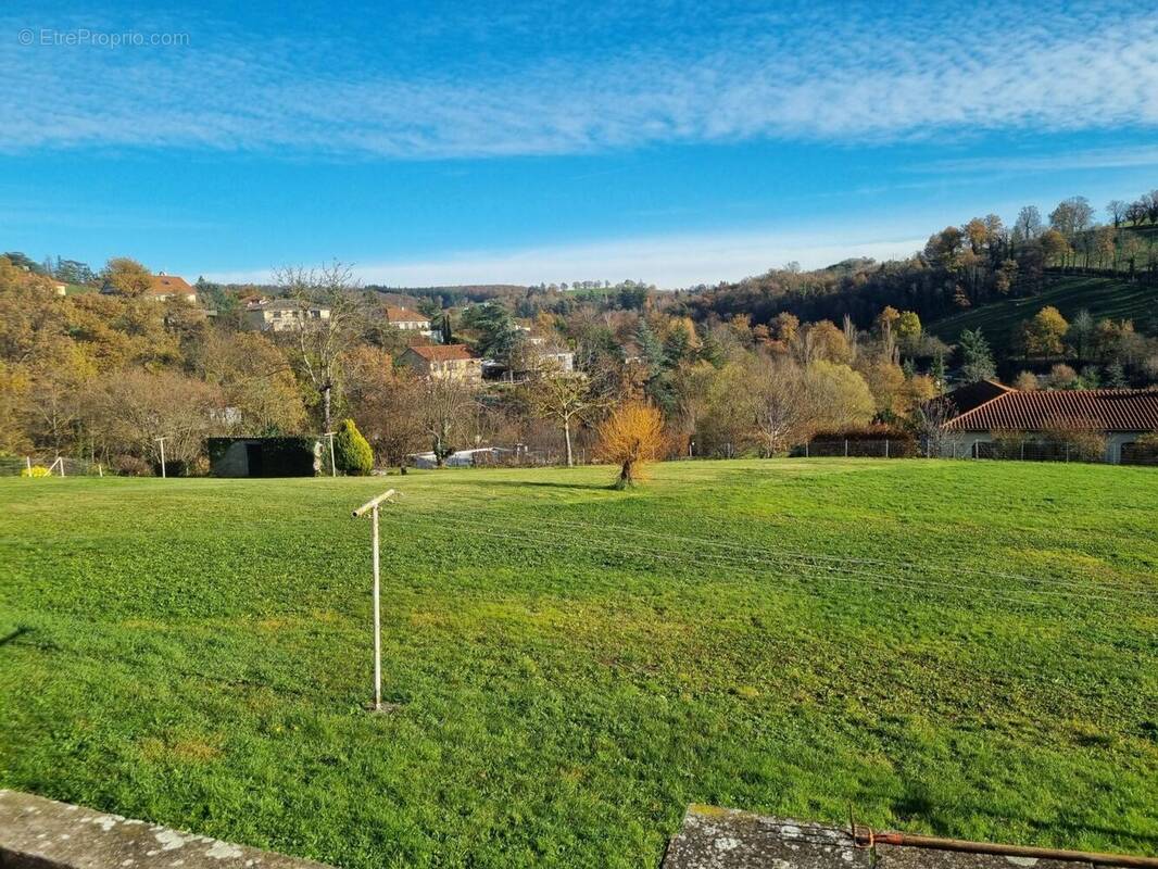 Terrain à LA FOUILLOUSE