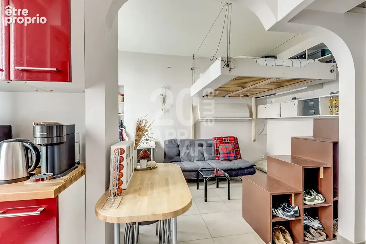 Menilmontant-  studio 25 m2 - photo 3