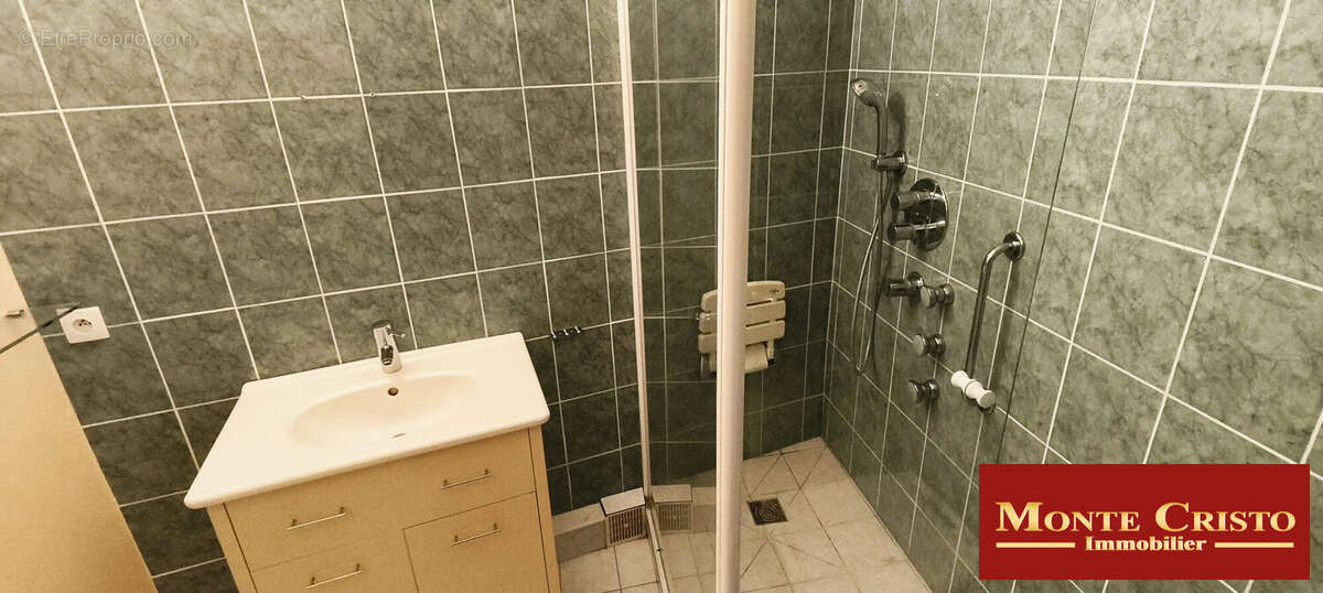 SDE - Appartement à VERSAILLES