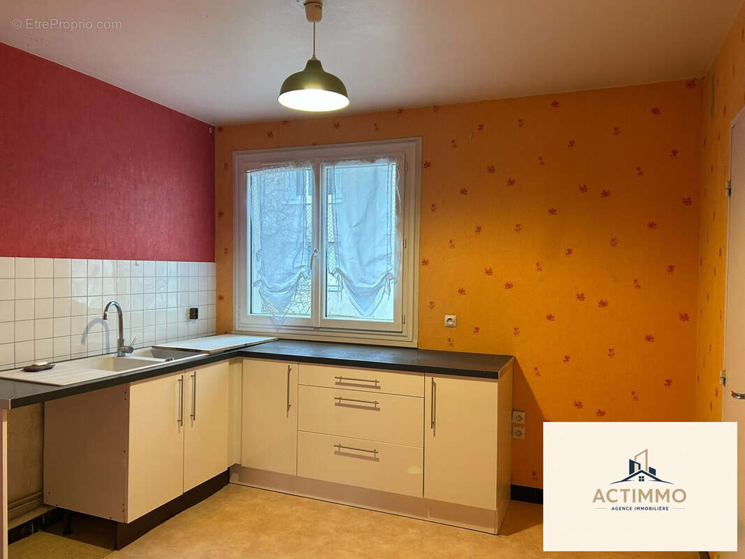 Appartement 85 m² à Joigny  - photo 4